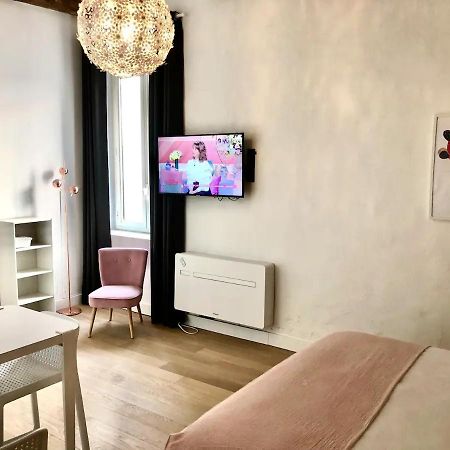 Design Suite Vieux Port Appartement Tout Equipe Climatise Marseille Exteriör bild